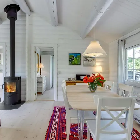 Ottil - 1km From The Sea In Sealand By Interhome Vakantiehuis Tisvildeleje